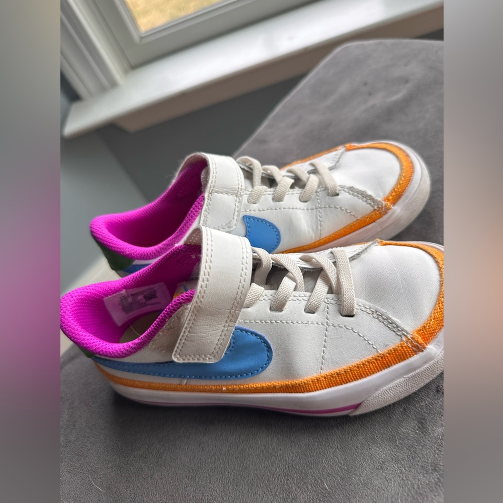 Nike Court Legacy and Tennis Shoe Sneakers Toddler Girl 11C Retro Swoosh - Picture 5 of 13
